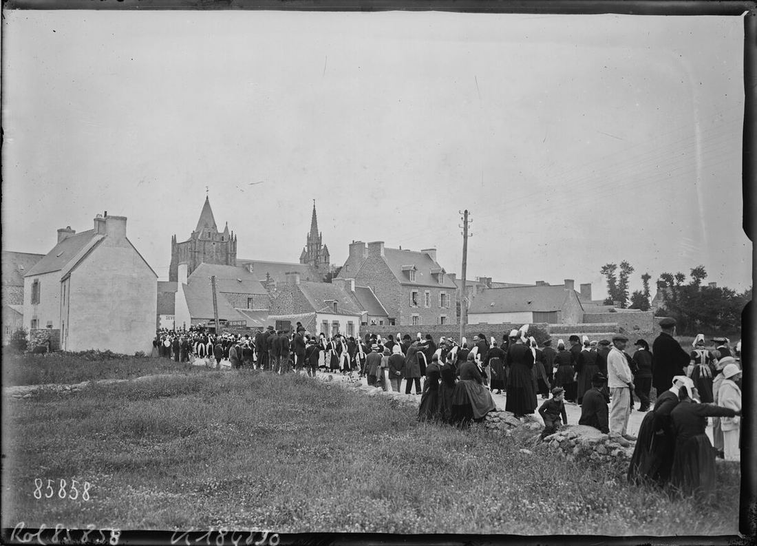Procession de la fête des cormorans, 1923